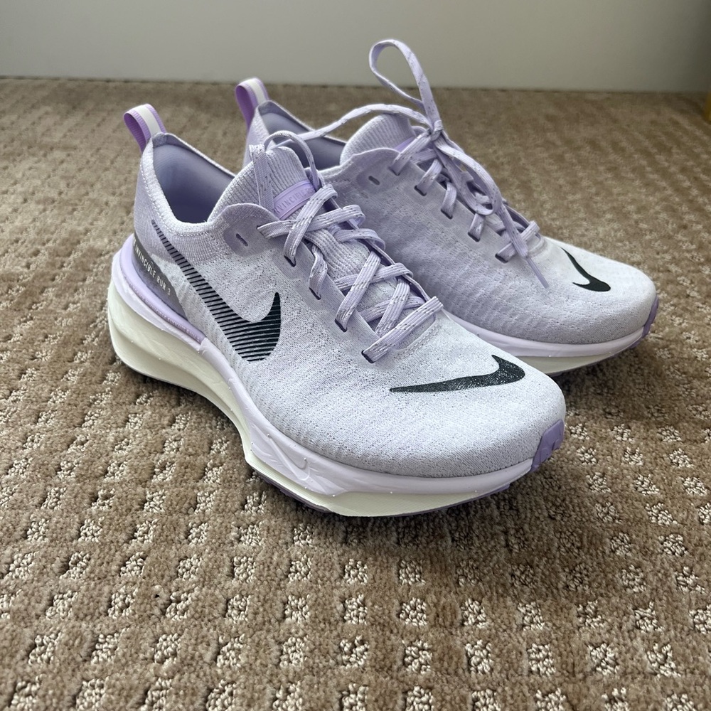 BRAND NEW Nike Invincible 3 - 9 Wide